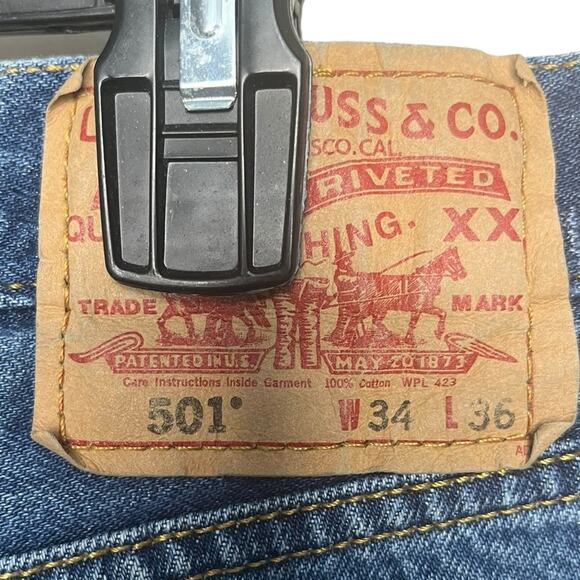 Levi's Original Straight Leg Button Fly 501 Jeans Size 34X36‎ - Picture 11 of 12